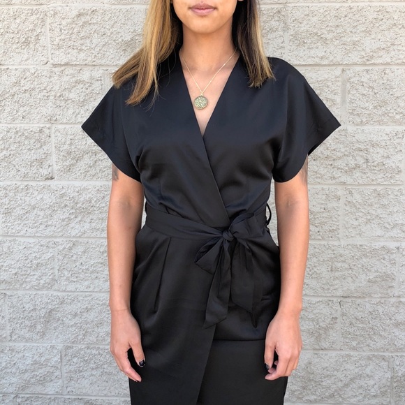 SOLD OUT NEW Favlux Black Dress - Picture 3 of 4